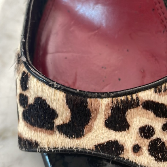 🔥5 for $15🔥 - White House Black Market unique “hair” material heels - Size 9 - Picture 7 of 16